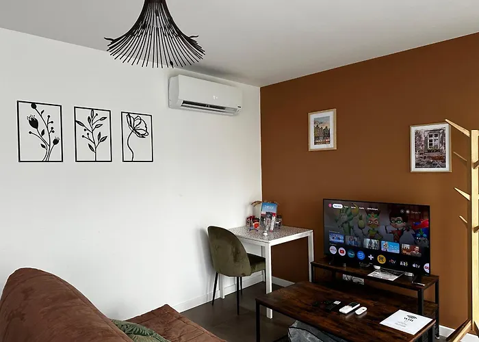 Maison La capucine sur Quai de Seine, wifi, machine à laver, parking privé gratuit