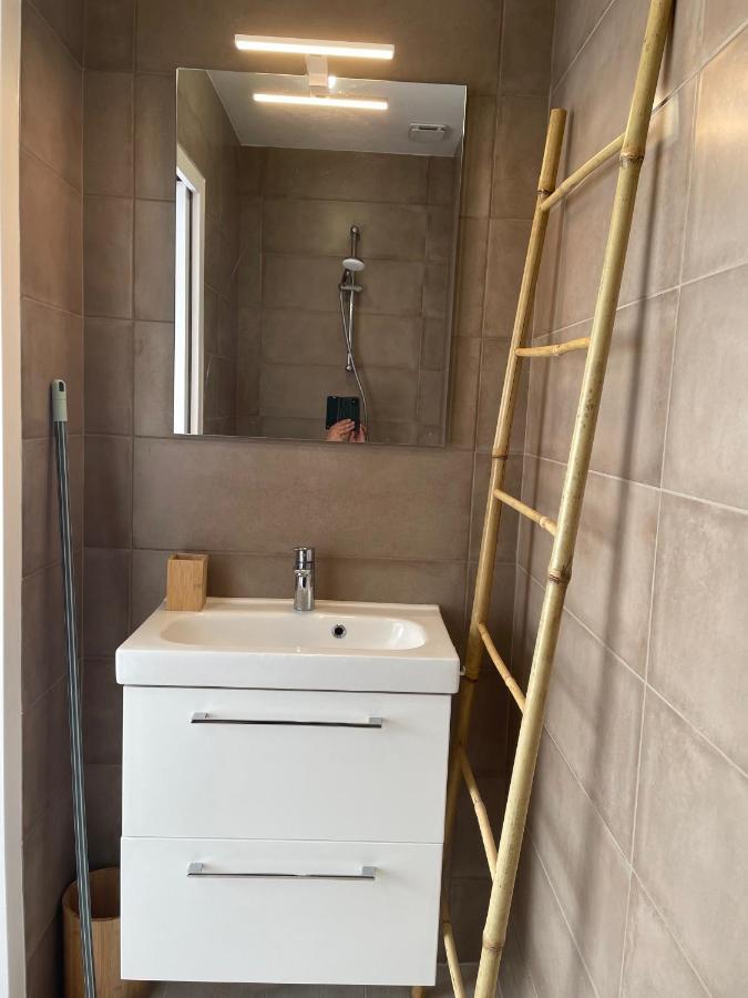 Maison La Capucine Sur Quai De Seine, Wifi, Machine à Laver, Parking Privé Gratuit Hébergement de vacances