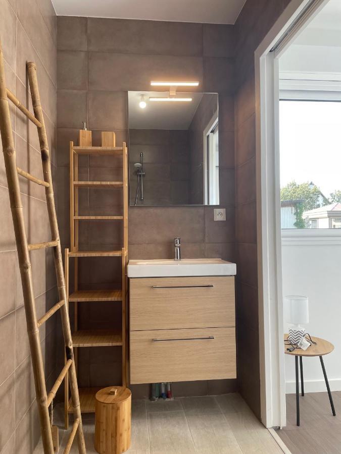 Holiday home Maison La Capucine Sur Quai De Seine, Wifi, Machine A Laver, Parking Prive Gratuit