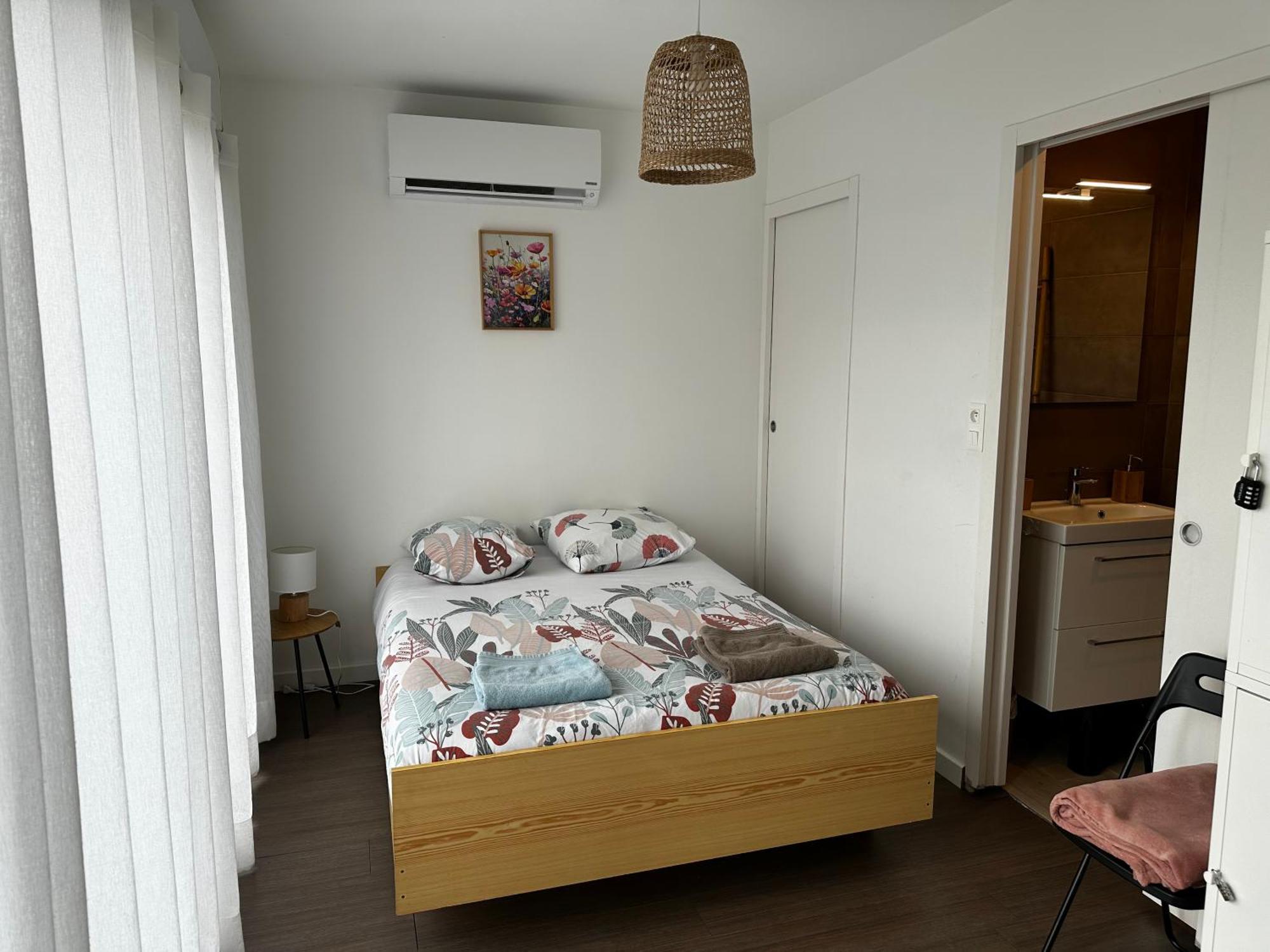Maison La Capucine Sur Quai De Seine, Wifi, Machine à Laver, Parking Privé Gratuit Vernon (Eure)